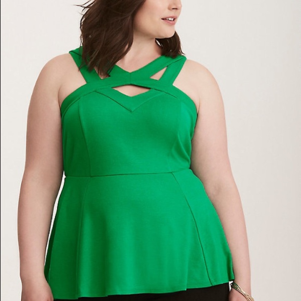 Torrid strappy peplum halter tank top size 1